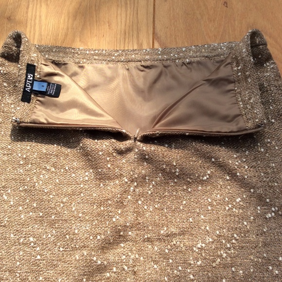 Women's Apt. 9 Gold/Khacki Metallic Skirt Size 8 - Picture 7 of 10